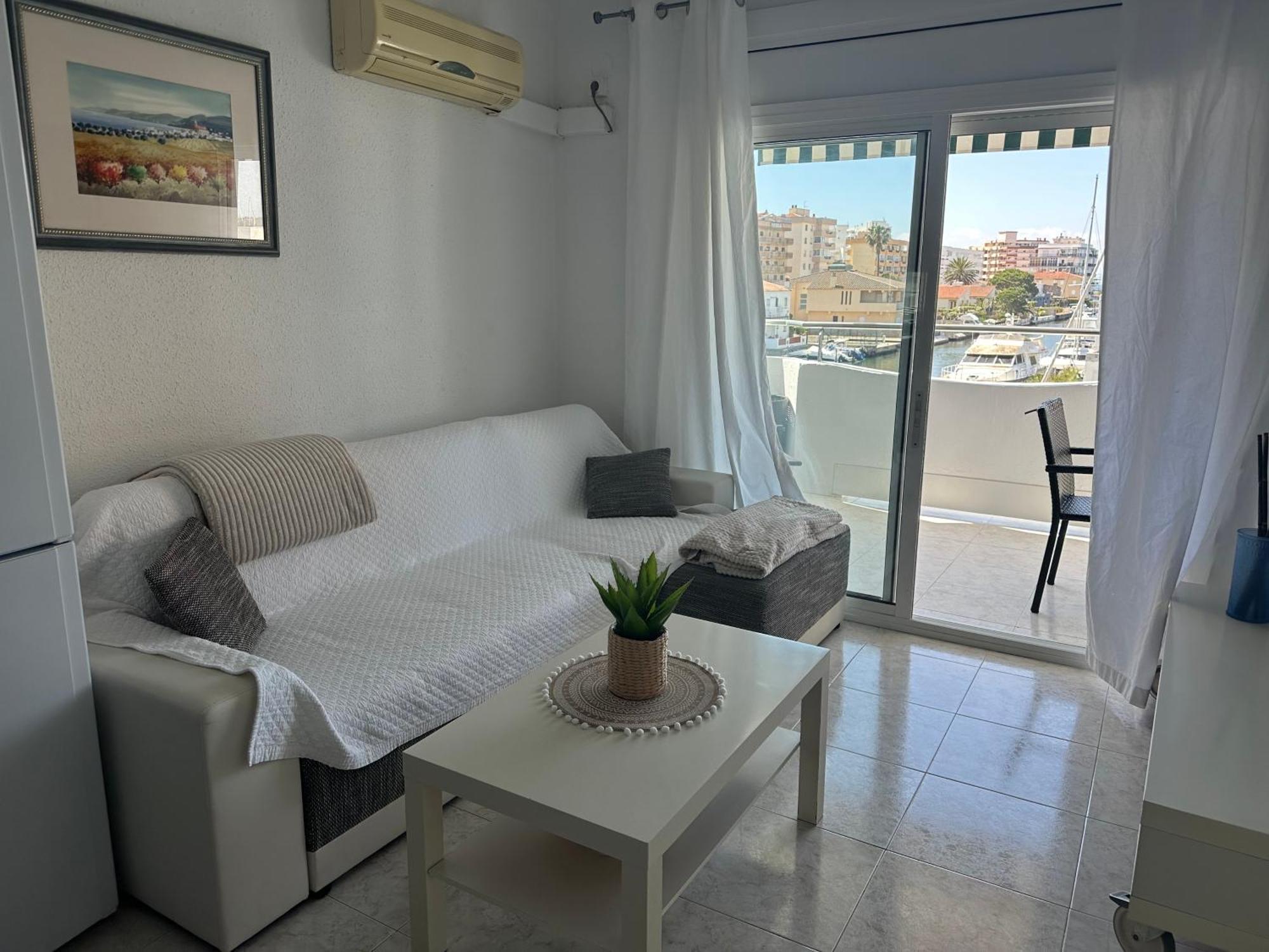 Bonito Apartamento En Roses Zona Familiar Ngoại thất bức ảnh