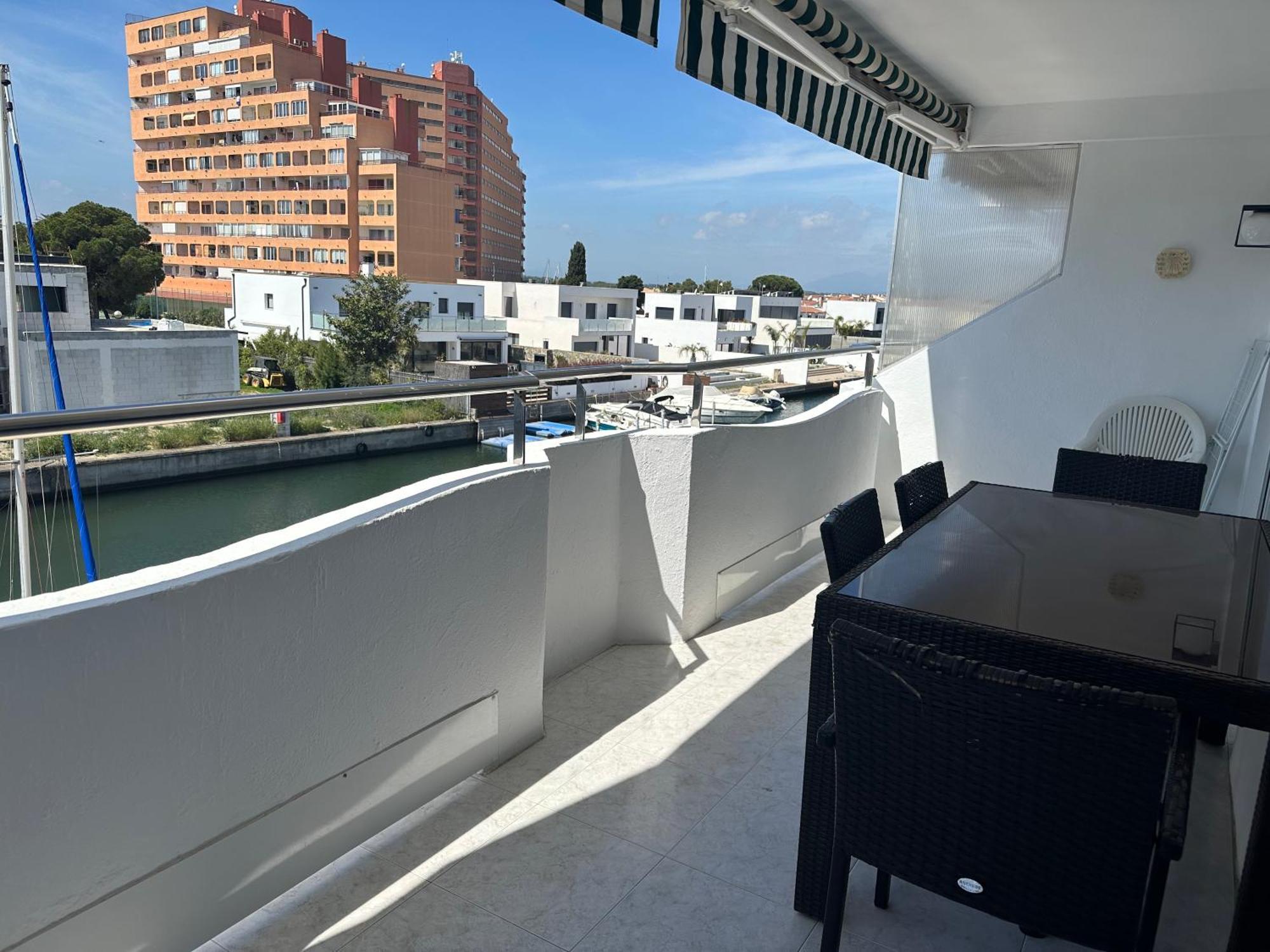 Bonito Apartamento En Roses Zona Familiar Ngoại thất bức ảnh